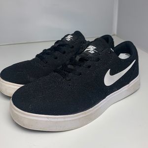 junior nike sb trainers